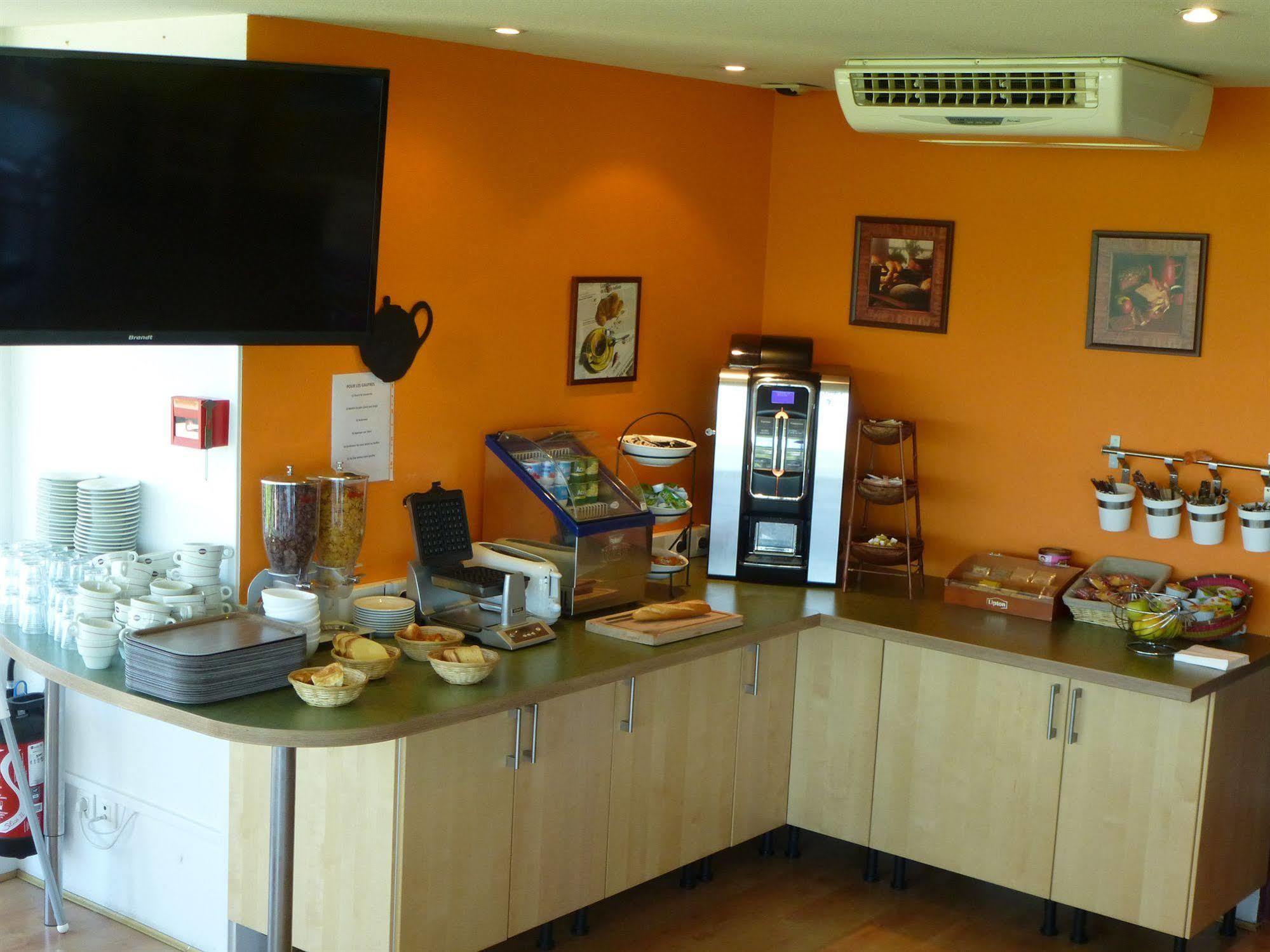 Fasthotel Well Inn Macon Sud - Un Hotel Fh Confort Charnay-lès-Mâcon 외부 사진